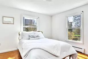 110 Houston Ave, Narragansett, RI 02882 - Photo 35