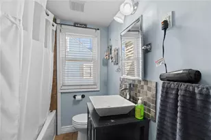 19 Annette Ave, Pawtucket, RI 02861 - Photo 13