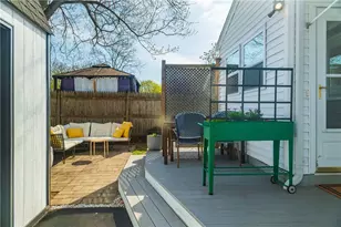 99 Dryden Blvd, Warwick, RI 02888 - Photo 15
