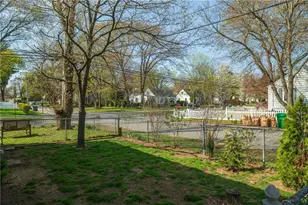 99 Dryden Blvd, Warwick, RI 02888 - Photo 33