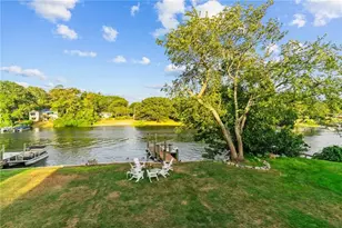 93 Riverside Dr, South Kingstown, RI 02879 - Photo 15