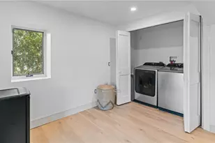 93 Riverside Dr, South Kingstown, RI 02879 - Photo 9