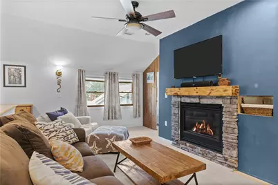 8 Johnson Court, Newport, RI 02840 - Photo 23