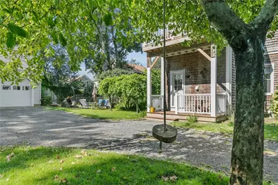8 Johnson Court, Newport, RI 02840 - Photo 3