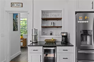 8 Johnson Ct, Newport, RI 02840 - Photo 13