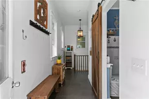 8 Johnson Ct, Newport, RI 02840 - Photo 5