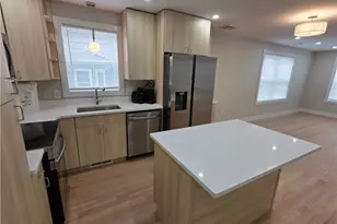 29 Dunford St, Providence, RI 02909 - Photo 3