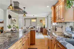 17 Morpheus Dr, Cumberland, RI 02864 - Photo 11
