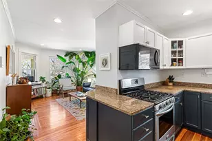 35 Exeter St, Providence, RI 02906 - Photo 9