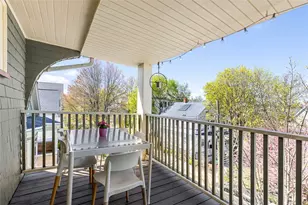 35 Exeter St, Providence, RI 02906 - Photo 15