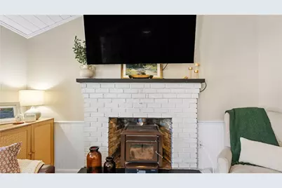 410 Field Hill Road, Scituate, RI 02815 - Photo 9
