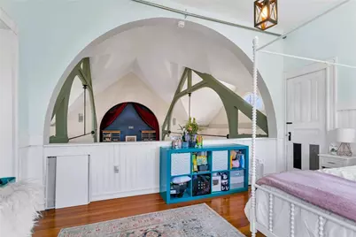 70 Peirce Street, East Greenwich, RI 02818 - Photo 21