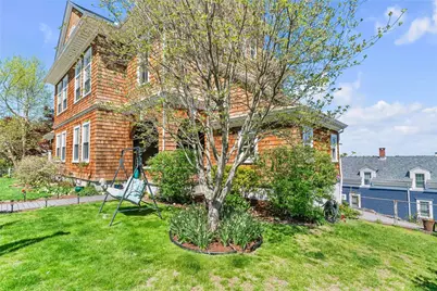 70 Peirce Street, East Greenwich, RI 02818 - Photo 3