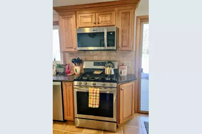 26 Potomac Road, Warwick, RI 02888 - Photo 11
