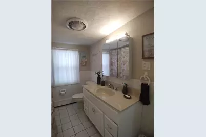 21 Urban Avenue, Pawtucket, RI 02860 - Photo 21