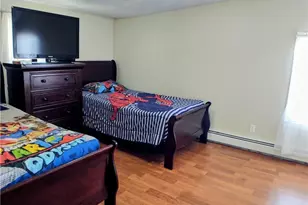 21 Urban Ave, Pawtucket, RI 02860 - Photo 19