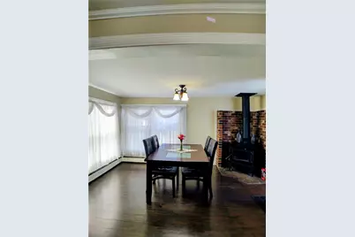 21 Urban Avenue, Pawtucket, RI 02860 - Photo 7