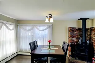 21 Urban Ave, Pawtucket, RI 02860 - Photo 7