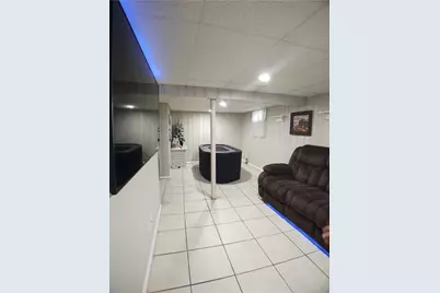 21 Urban Avenue, Pawtucket, RI 02860 - Photo 23