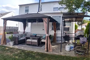 21 Urban Ave, Pawtucket, RI 02860 - Photo 27