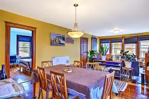 25 Blodgett Ave, Pawtucket, RI 02860 - Photo 9