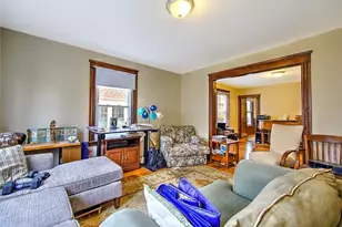 25 Blodgett Ave, Pawtucket, RI 02860 - Photo 23
