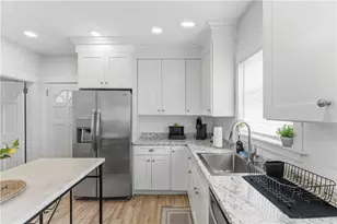 9 Youlden Ave, Cranston, RI 02910 - Photo 7