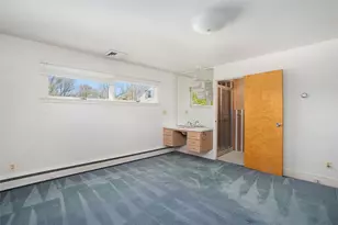 65 Randall St, Cranston, RI 02920 - Photo 11