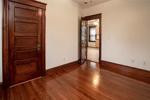 6 County St, Newport, RI 02840 - Photo 13