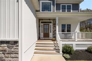 25 Kristin Dr, Cranston, RI 02921 - Photo 7