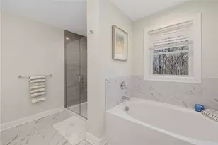 25 Kristin Dr, Cranston, RI 02921 - Photo 35