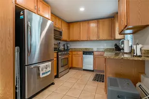 136 Bishop Hill Rd, Johnston, RI 02919 - Photo 21
