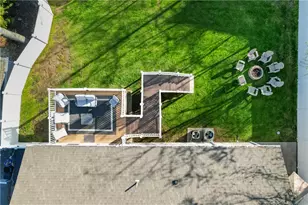 136 Bishop Hill Rd, Johnston, RI 02919 - Photo 9