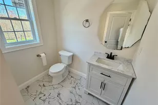 378 Gauthier Dr, Woonsocket, RI 02895 - Photo 19