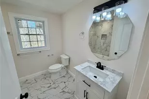 378 Gauthier Dr, Woonsocket, RI 02895 - Photo 7