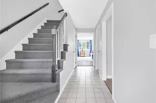 40 Waterview Dr, Smithfield, RI 02917 - Photo 21