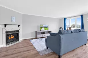 40 Waterview Dr, Smithfield, RI 02917 - Photo 17