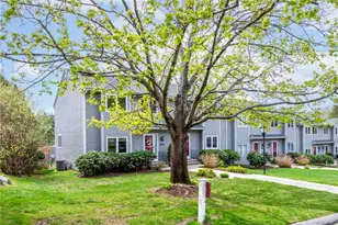 40 Waterview Dr, Smithfield, RI 02917 - Photo 3