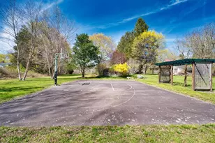 433 E Rd, Tiverton, RI 02878 - Photo 17