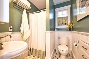 433 E Rd, Tiverton, RI 02878 - Photo 33