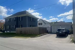 17 Forest Ave, Cranston, RI 02910 - Photo 5