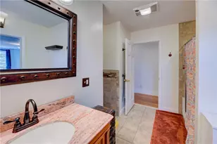 333 Greenwood Ave, Warwick, RI 02886 - Photo 15