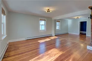 333 Greenwood Ave, Warwick, RI 02886 - Photo 7