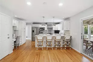 355 Larchwood Dr, Warwick, RI 02886 - Photo 7