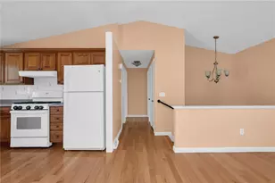 175 Monroe St, Warwick, RI 02888 - Photo 15