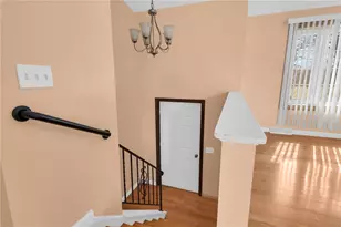 175 Monroe St, Warwick, RI 02888 - Photo 9