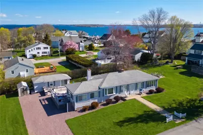 10 Parkman Avenue, Narragansett, RI 02882 - Photo 1