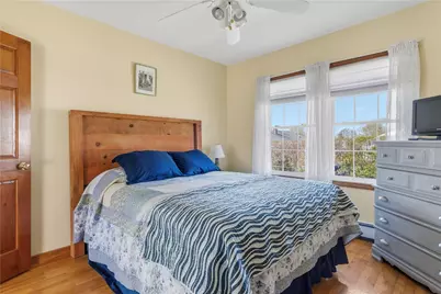 10 Parkman Avenue, Narragansett, RI 02882 - Photo 25