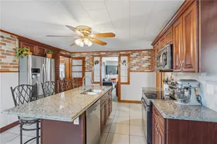 25 Pine Swamp Rd, Cumberland, RI 02864 - Photo 3