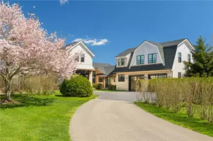 424 3rd Beach Rd, Middletown, RI 02842 - Photo 7